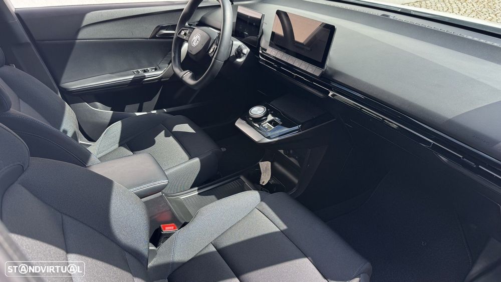 MG MG4 64 kWh Comfort - 18