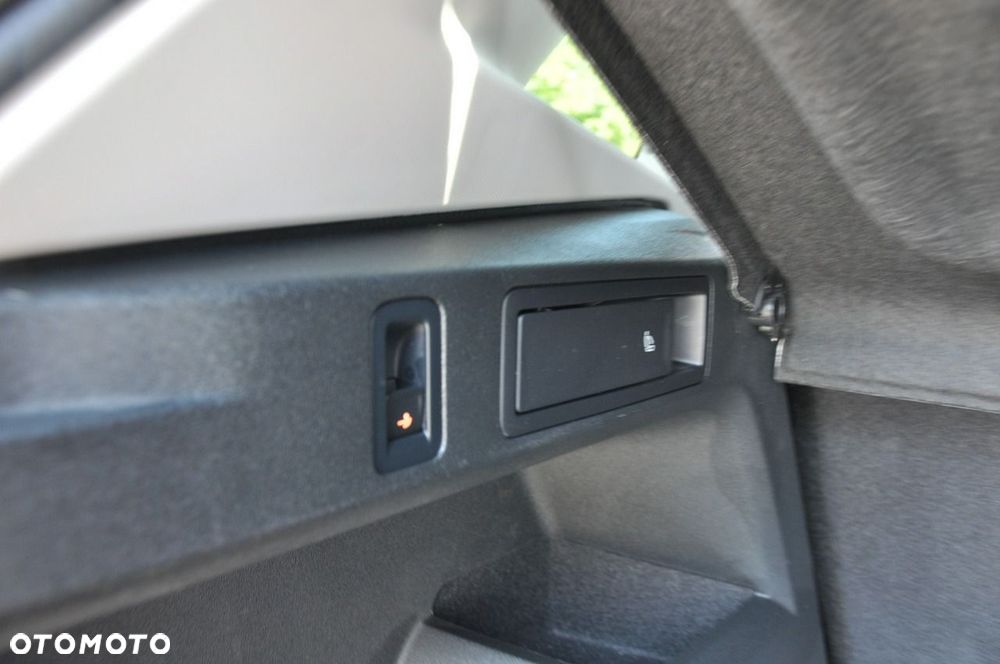 Volkswagen Tiguan 2.0 TDI SCR DSG Goal - 35