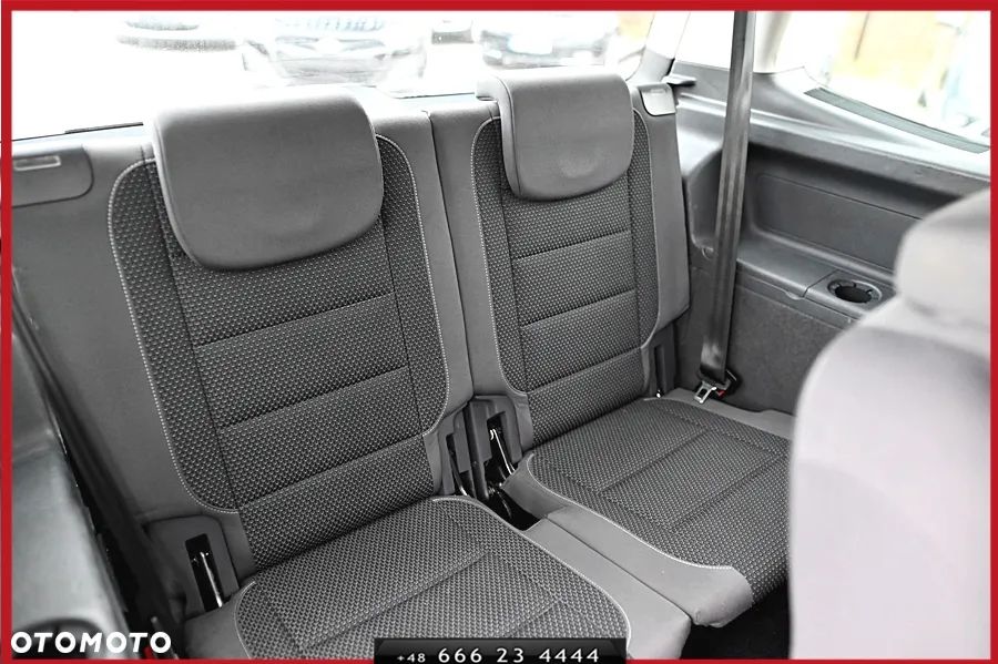 Volkswagen Touran 1.2 TSI Life - 25