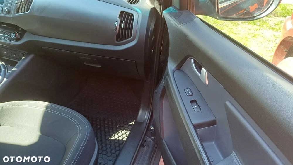 Kia Sportage 1.7 CRDI 2WD Attract - 16