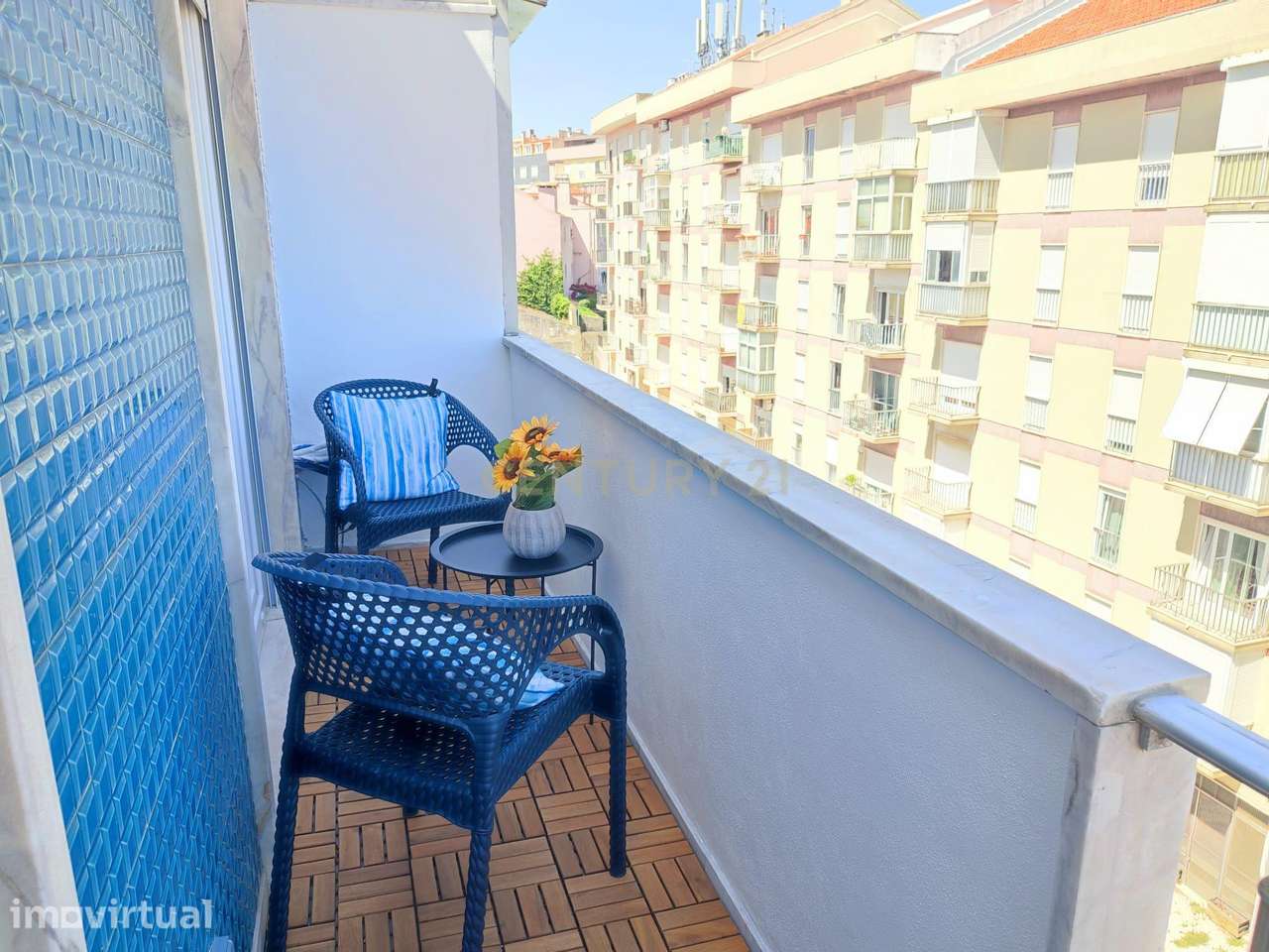Apartamento T2 Renovado com Vista Rio em São Vicente, Lisboa - Grande imagem: 5/40