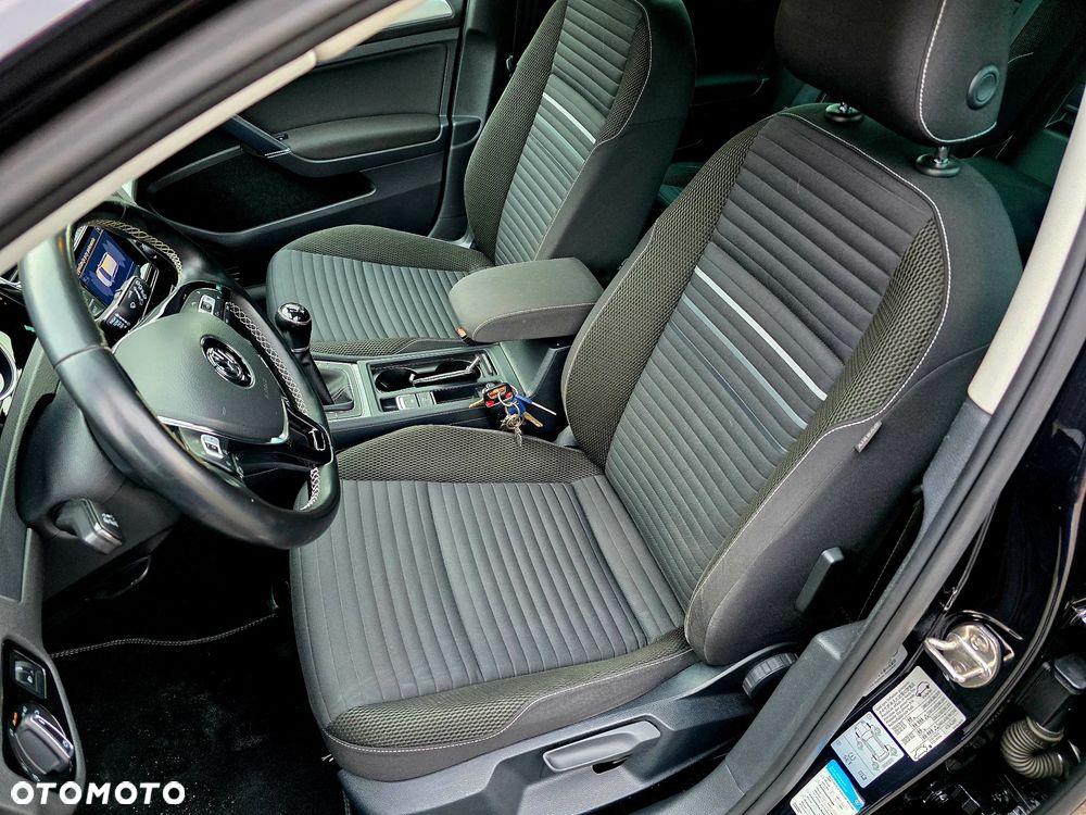 Volkswagen Golf 1.4 TSI BlueMotion Technology Lounge - 17