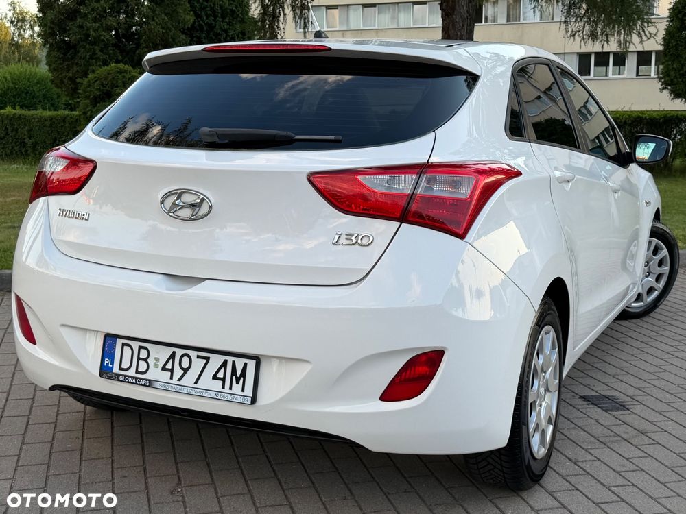 Hyundai i30 1.4 Fifa World Cup Edition - 25