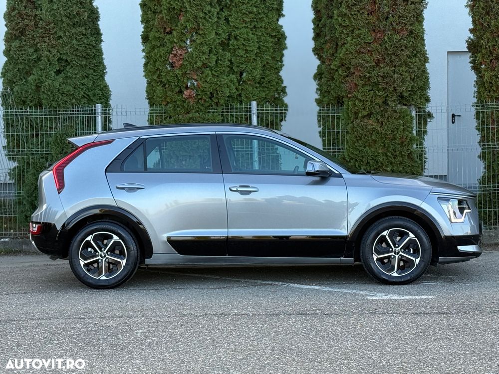 Kia Niro 1.6 GDI HEV 2WD OPF Aut. Vision - 29