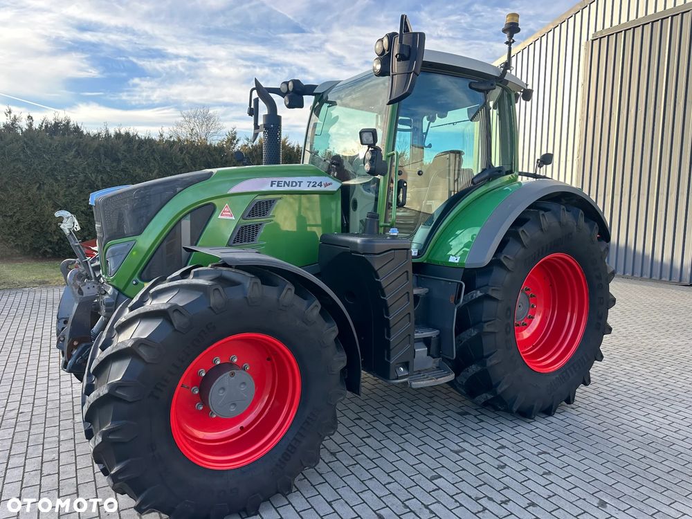 Fendt 724 S4 Plus RTK - 2