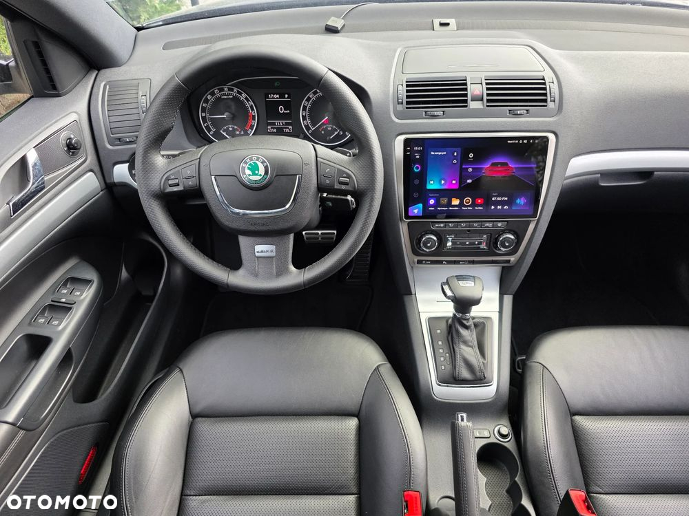 Skoda Octavia 2.0 TDI DPF RS DSG - 12