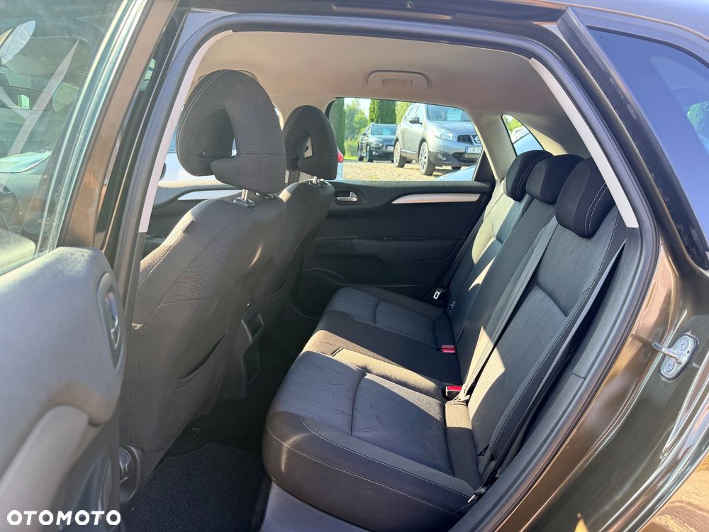 Citroën C4 VTi 120 Selection - 13