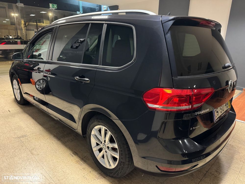 VW Touran 1.6 TDI Confortline - 9