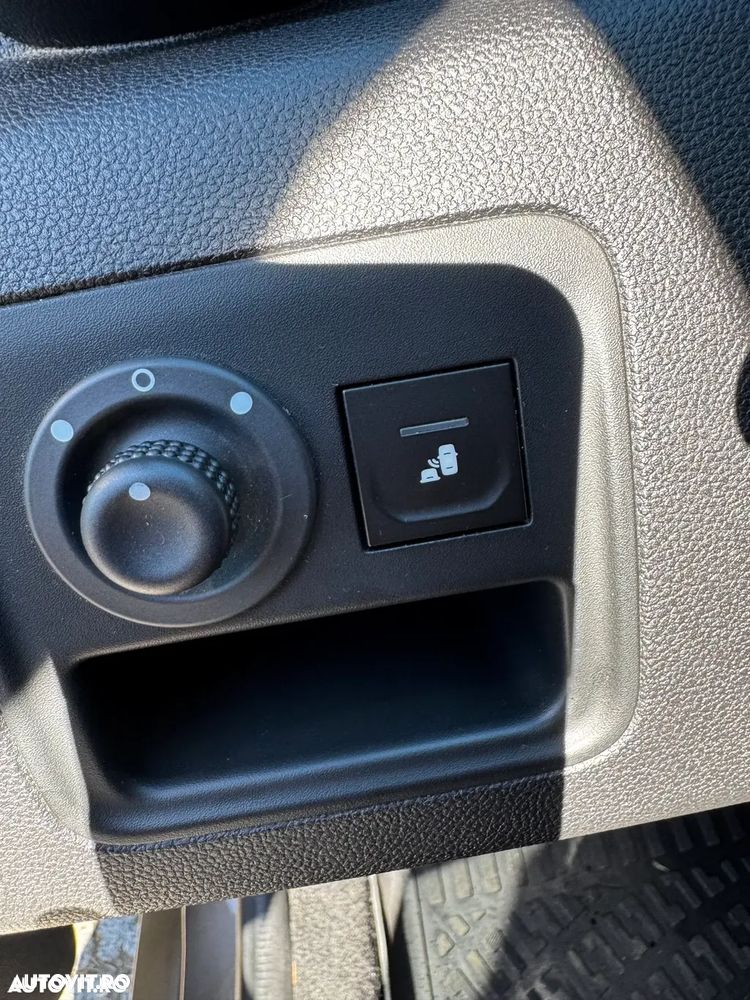 Dacia Duster 1.5 Blue dCi Prestige - 10