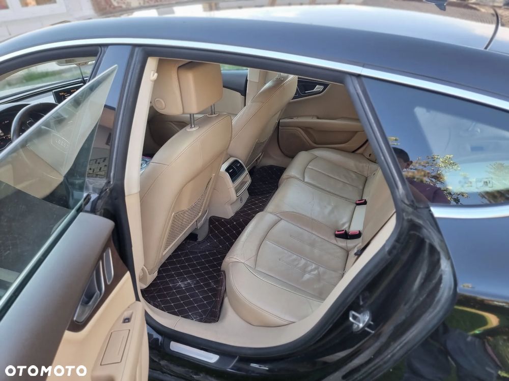 Audi A7 Sportback - 8