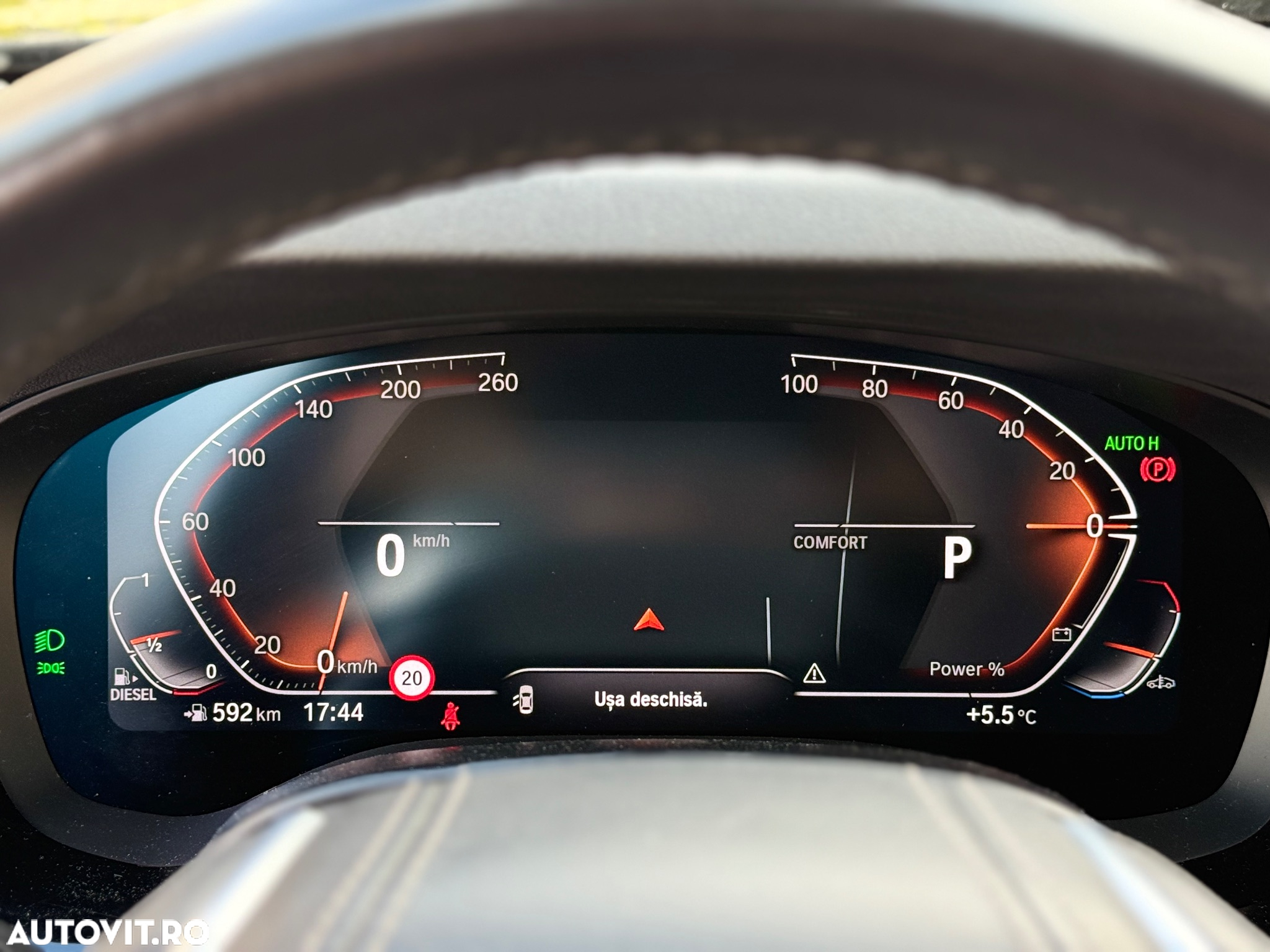 BMW Seria 5 520d Touring Aut. Luxury Line - 25
