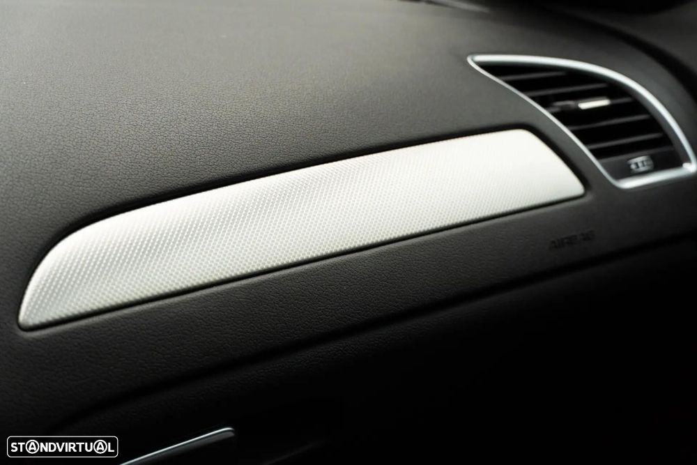 Audi A4 Avant 2.0 TDI Business Line S-line - 49