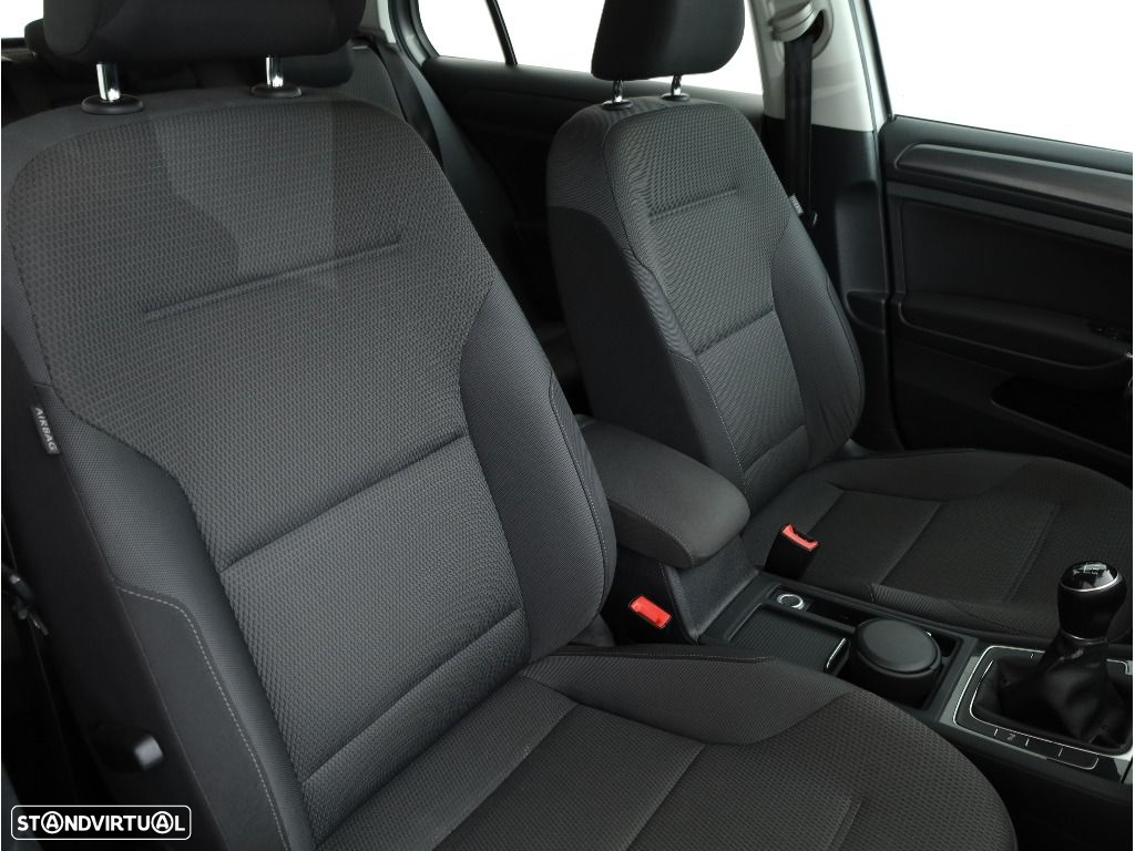 VW Golf 1.6 TDI Stream - 28