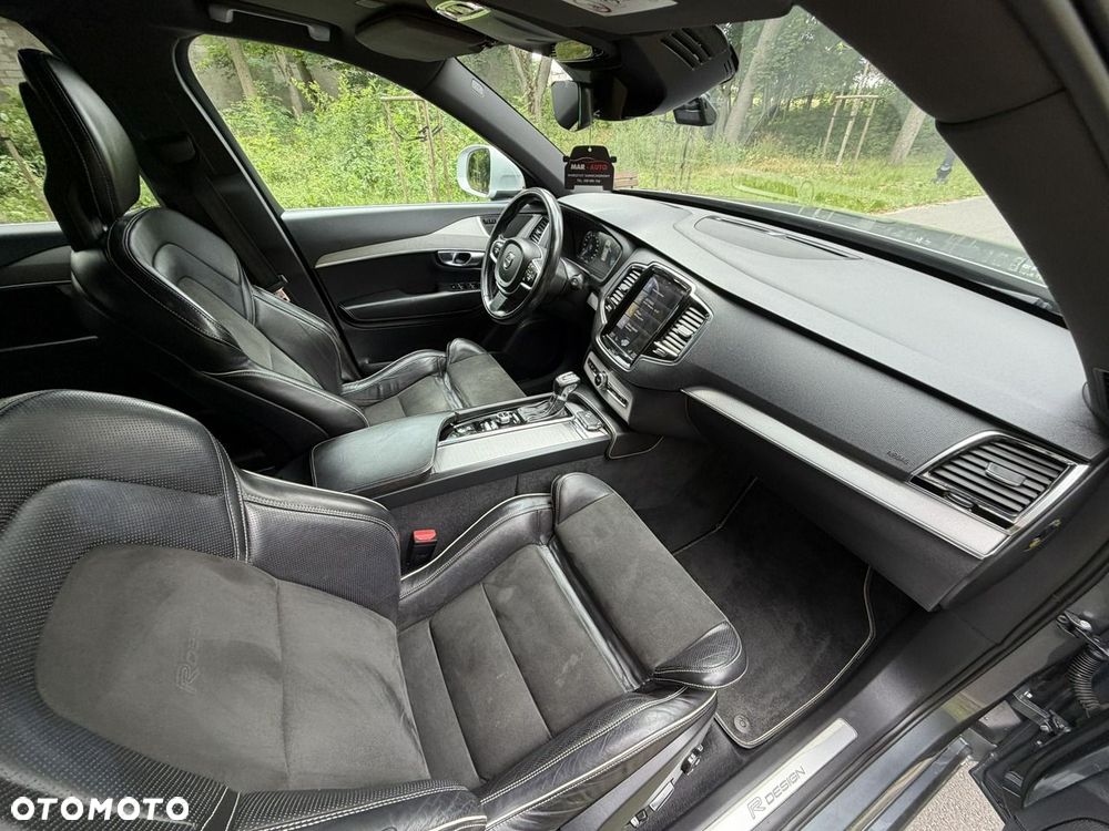 Volvo XC 90 - 37