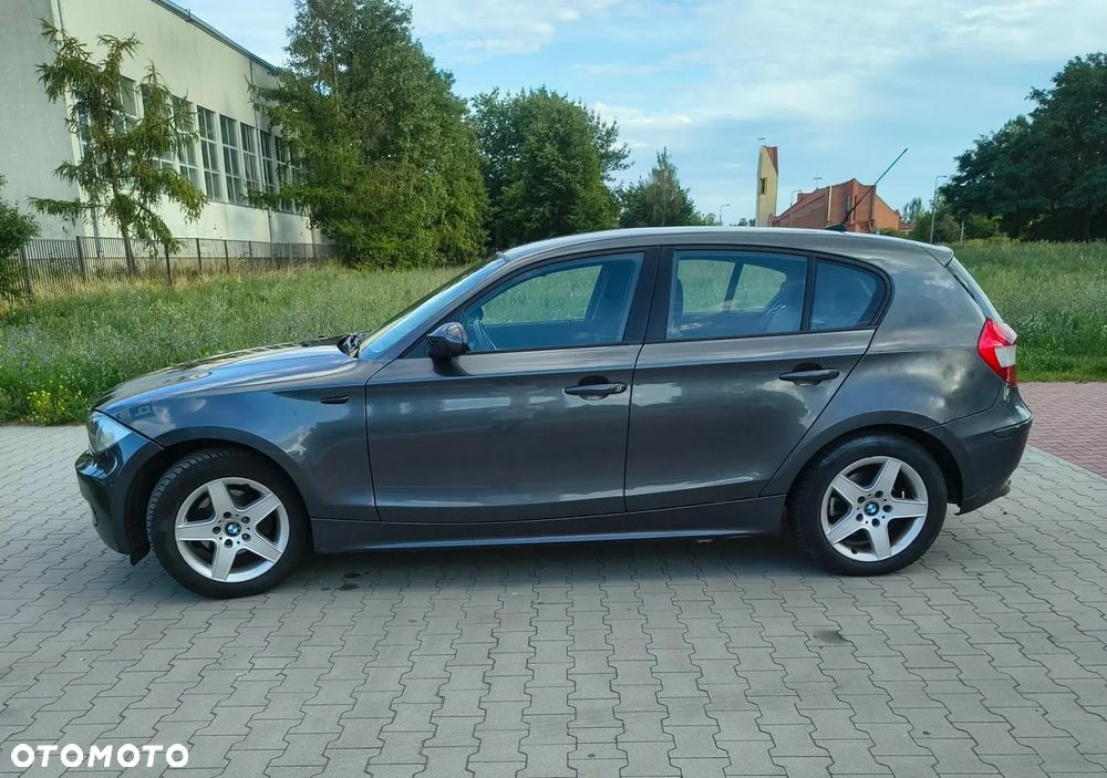 BMW Seria 1 - 2
