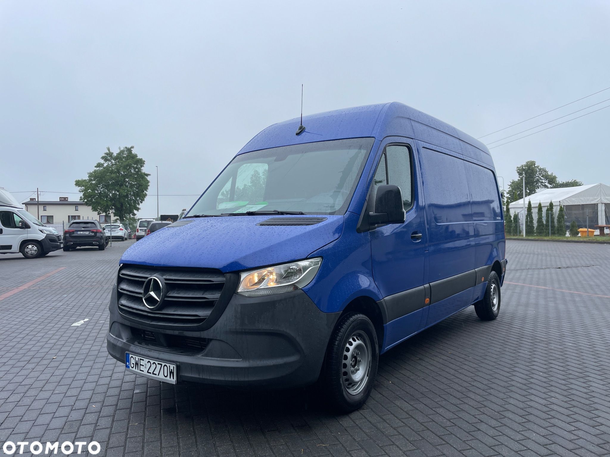 Mercedes-Benz Sprinter - 1