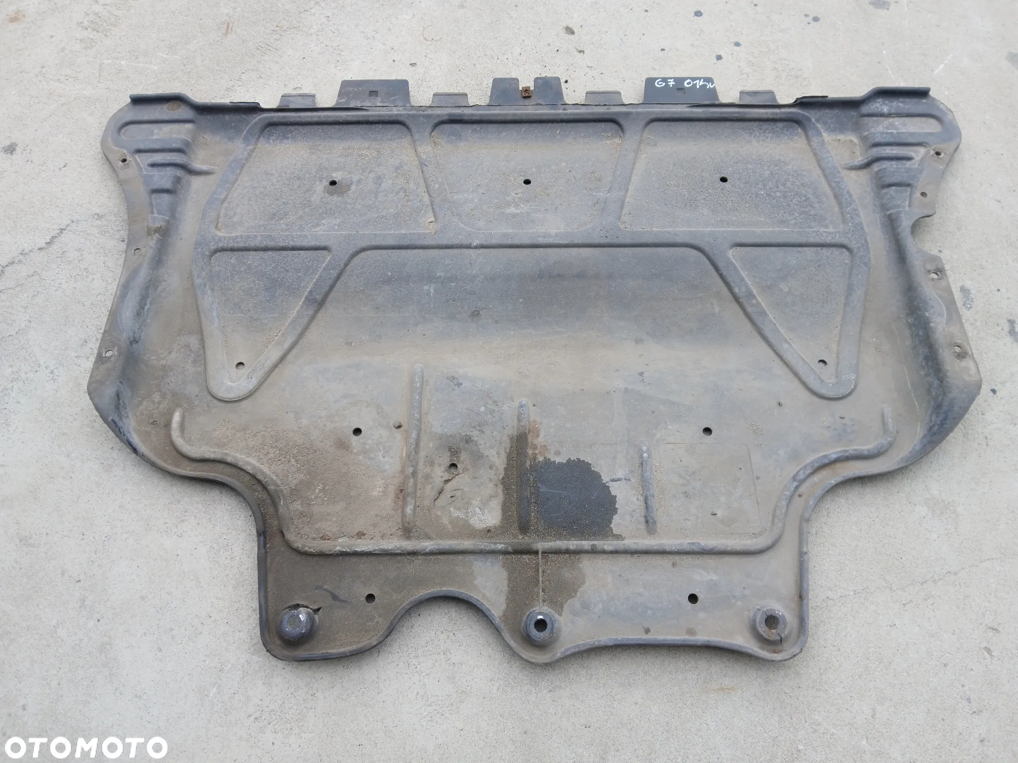 Osłona Podłoga Płyta Pod Silnika 5Q0825236F Audi VW Seat Skoda - 8