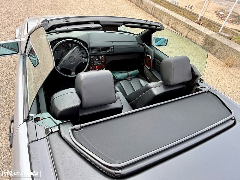 Mercedes-Benz SL 320 Standard - 6