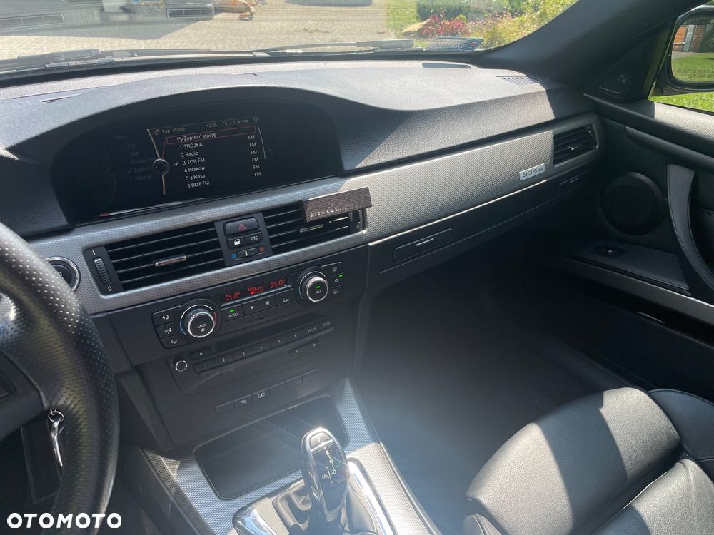 BMW Seria 3 335i Coupe - 8