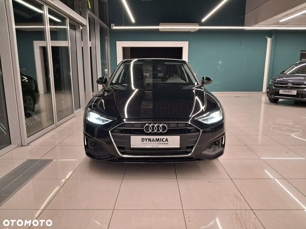 Audi A4 Limousine - 2