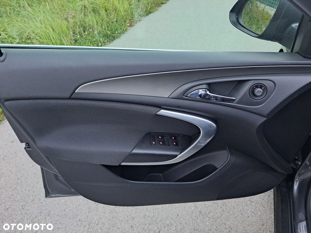 Opel Insignia 1.8 Cosmo - 10