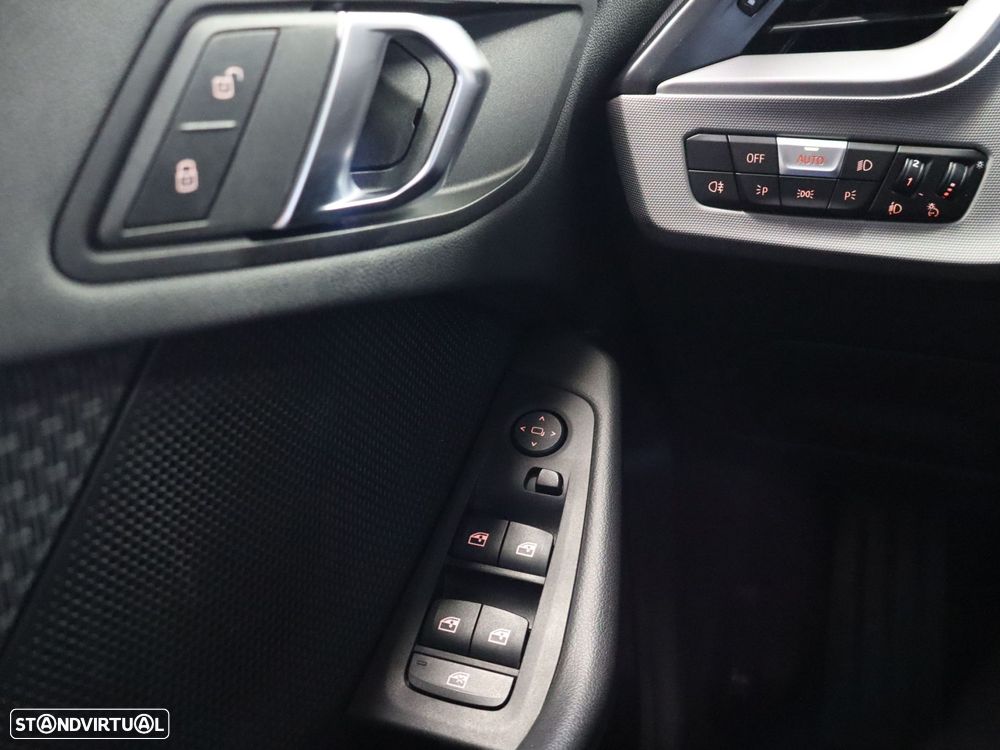 BMW 118 i Corporate Edition Auto - 12