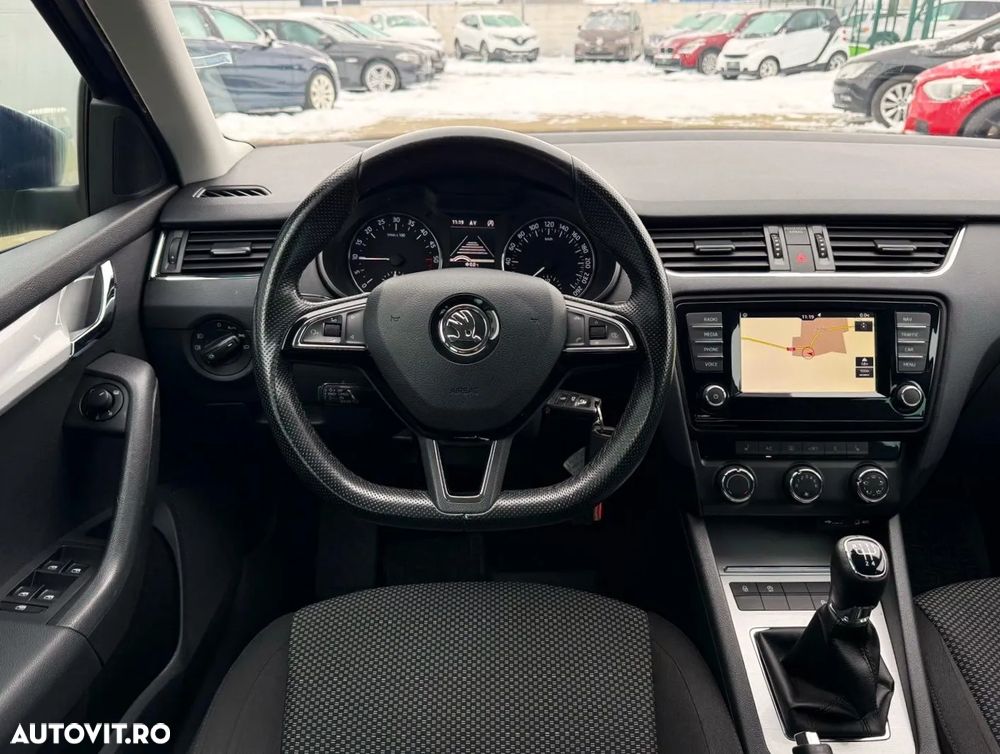 Skoda Octavia 1.6 TDI (Green tec) Style - 9