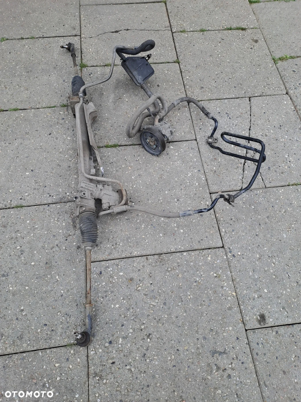 Audi A3 Skoda Octavia Volkswagen Golf IV przekładnia kierownicza pompa węże