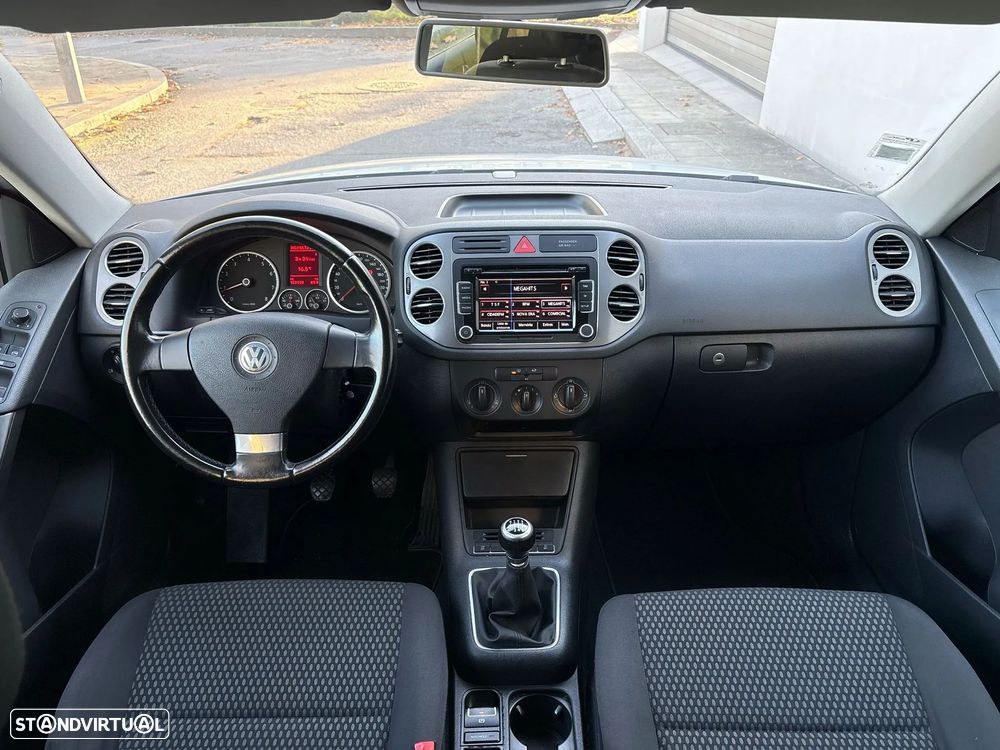 VW Tiguan 1.4 TSI Trend 4Motion - 5