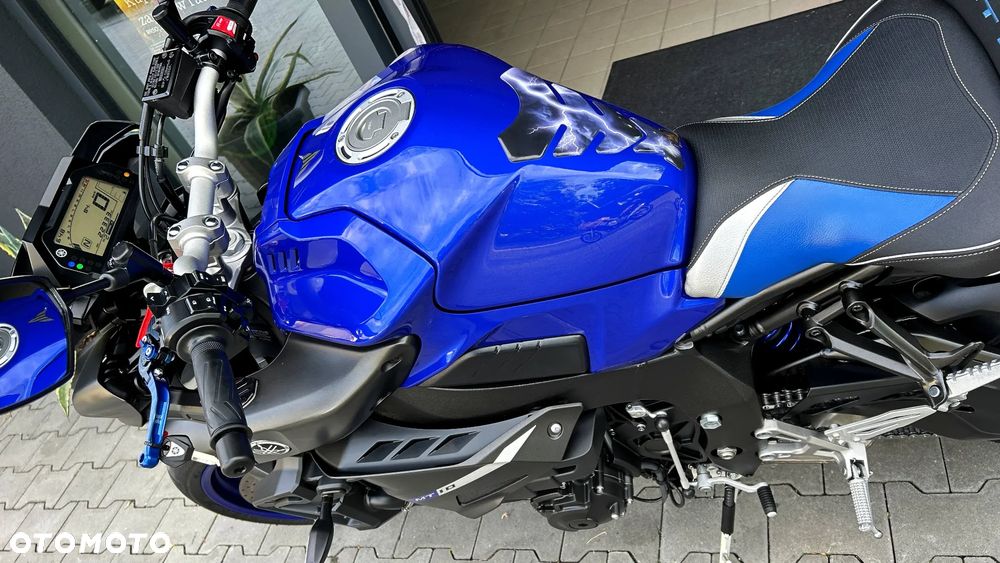 Yamaha MT - 17