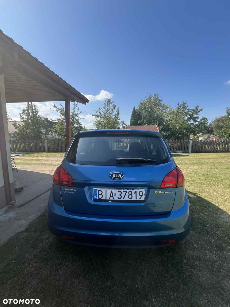 Kia Venga 1.4 CVVT ISG Spirit - 2
