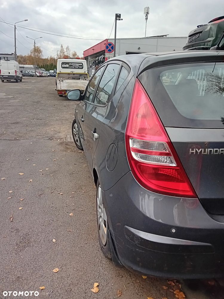 *HYUNDAI I30 SW* Samochód na części - 6