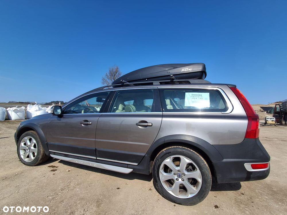Volvo XC 70 - 3