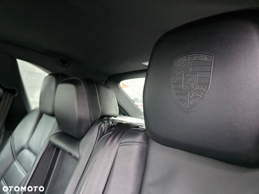 Porsche Cayenne S - 31