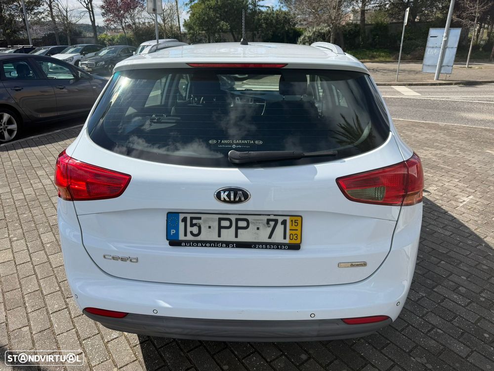 Kia Ceed SW 1.4 CRDi - 13