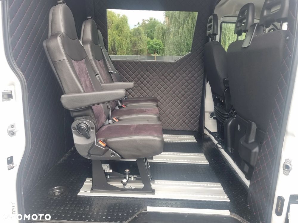 Iveco Daily 35s14 Brygadówka 6-cio osobowa - 31