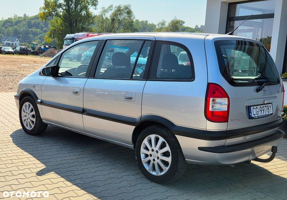 Opel Zafira - 21