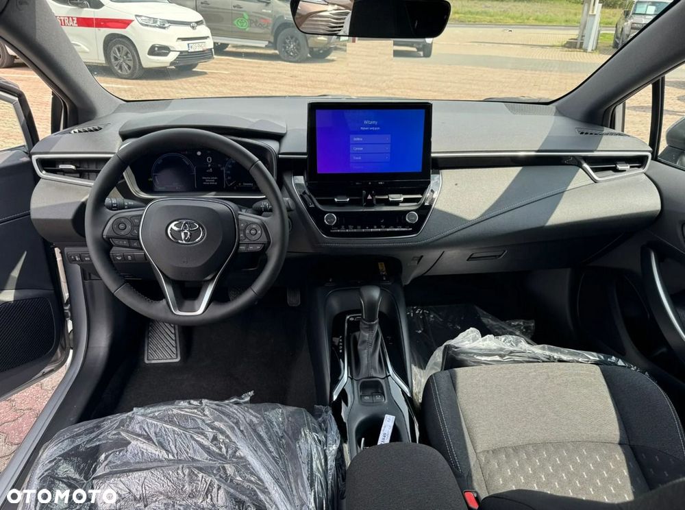 Toyota Corolla - 5