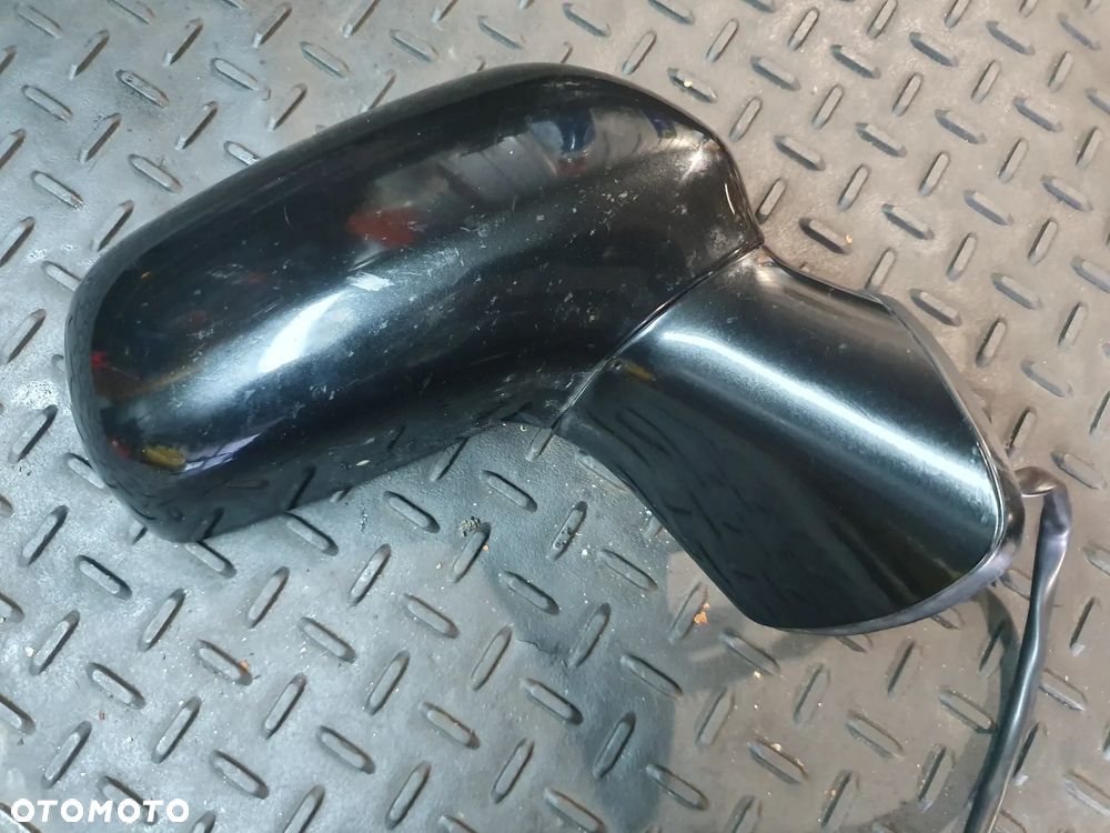 Lusterko PRAWE  TOYOTA Corolla Verso II EU 5 PIN CZARNY LAKIER - 1