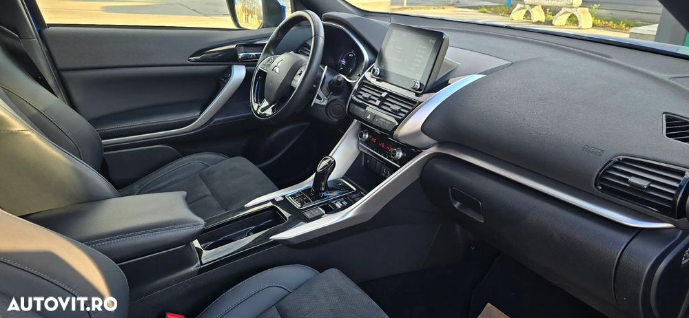 Mitsubishi Eclipse-Cross Plug-In Hybrid 4WD Plus Select - 9