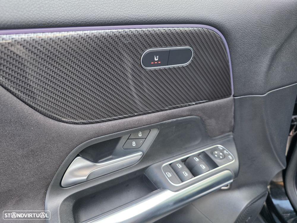 Mercedes-Benz GLA 250 e 8G-DCT AMG Line - 23