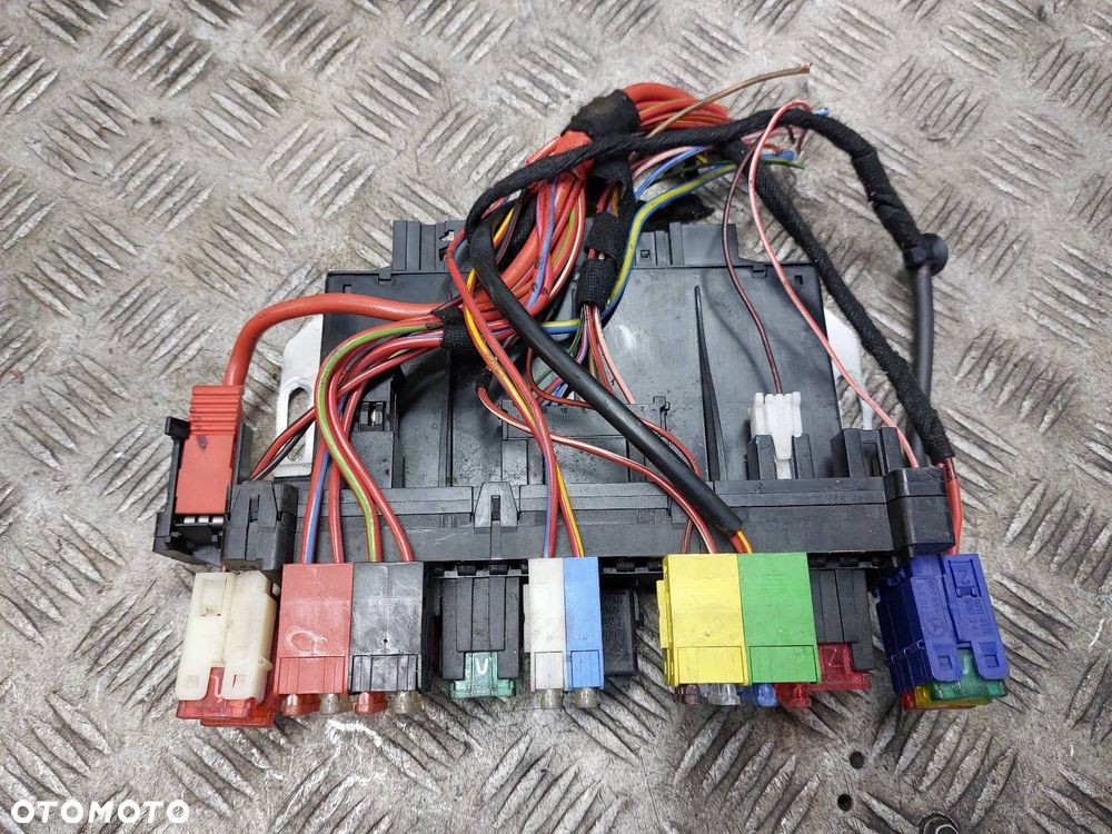 SKRZYNKA PRZEKAŹNIKÓW MODUŁ SAM MERCEDES W220 S KLASA A0285458132 - 4