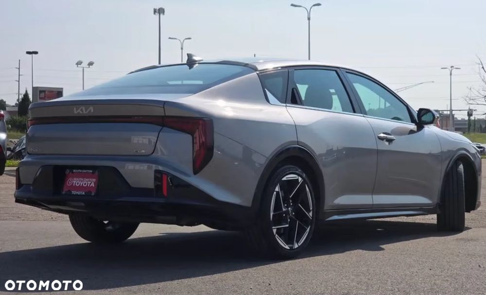 Kia K4 - 6