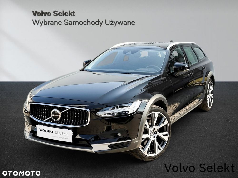 Volvo V90 Cross Country - 1