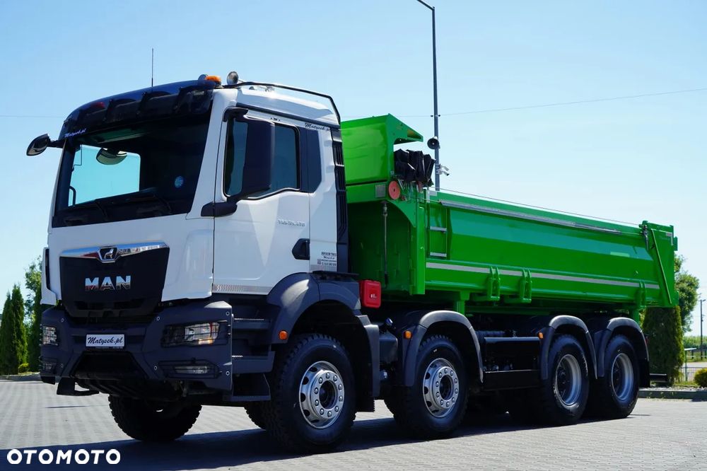 MAN TGS 35.470 / 8x4 / WYWROTKA 2 STRONNA / HYDROKLAPA / HYDROBURTA / BORDMATIK / OPONY 100% / NAVI RIO / EURO 6 - 18