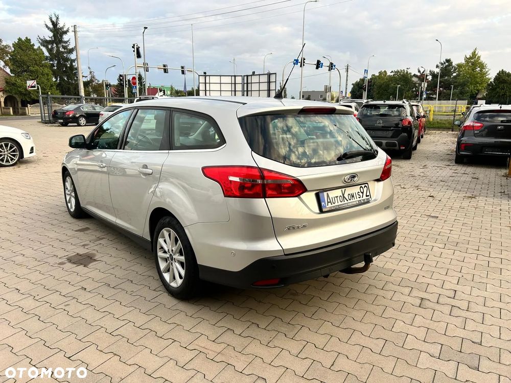 Ford Focus 1.0 EcoBoost Gold X (Trend) - 12