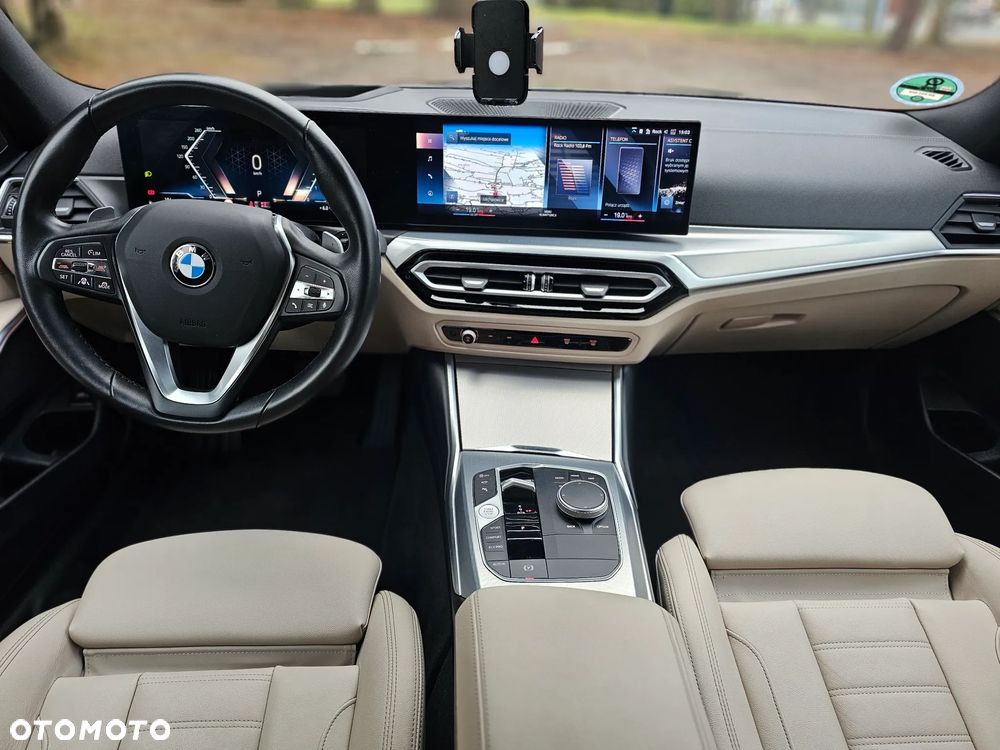 BMW Seria 3 320d xDrive Luxury Line Purity - 16