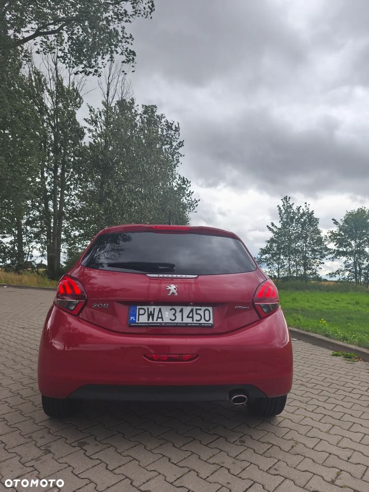 Peugeot 208 1.2 PureTech Allure S&S - 6