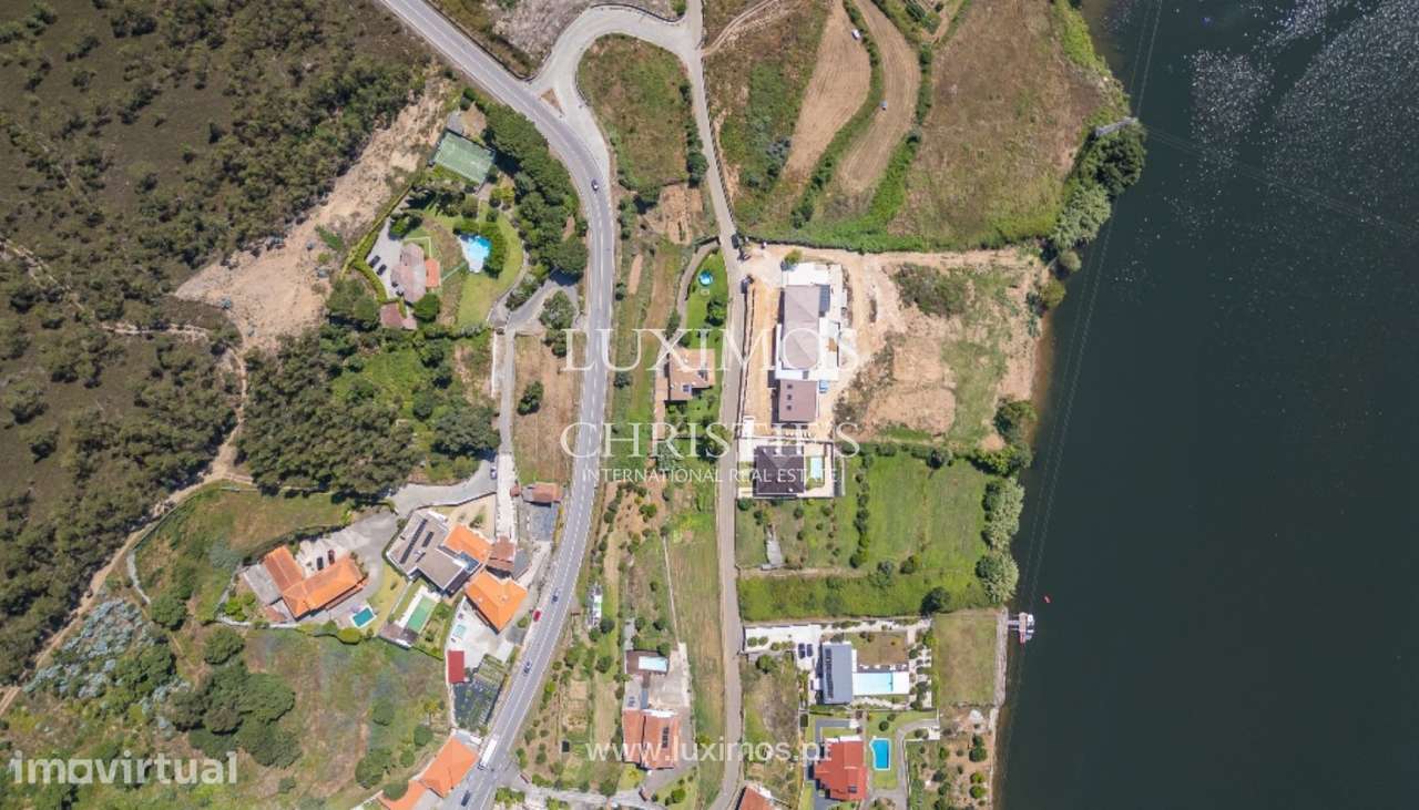 Terreno à venda com vistas para o rio Douro, Melres - Grande imagem: 3/15
