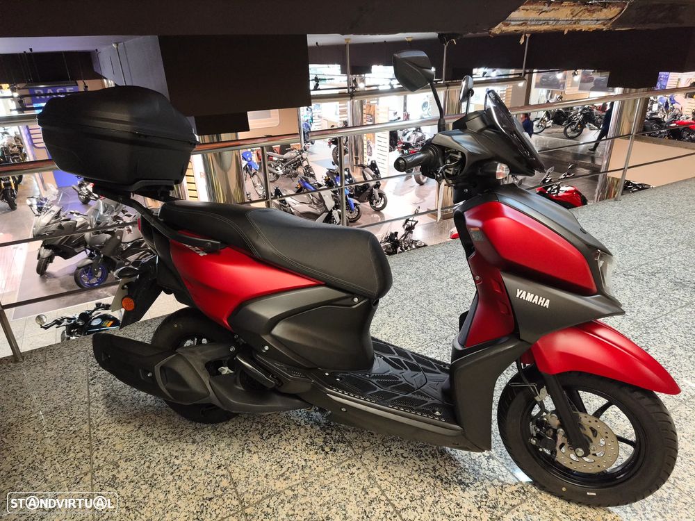 Yamaha RayZR - 1